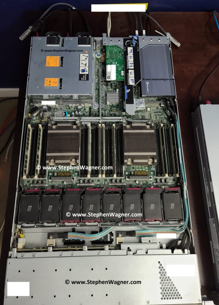 Picture of an DL360p Gen8 1U Rack Server with IO-PEX40152 Installed