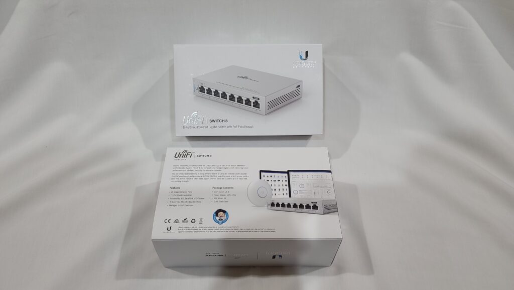 Picture of Ubiquiti UniFi US-8 Switch Front and Back Box Shot